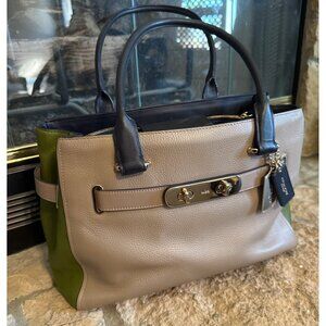 Coach Swagger Carryall Colorblock 2014-2016